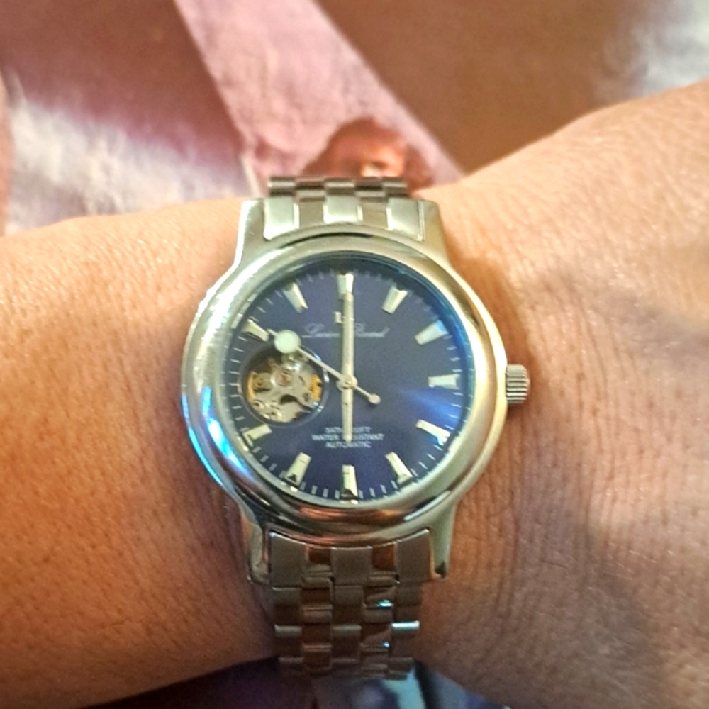Lucien Piccard  Automatic Watch